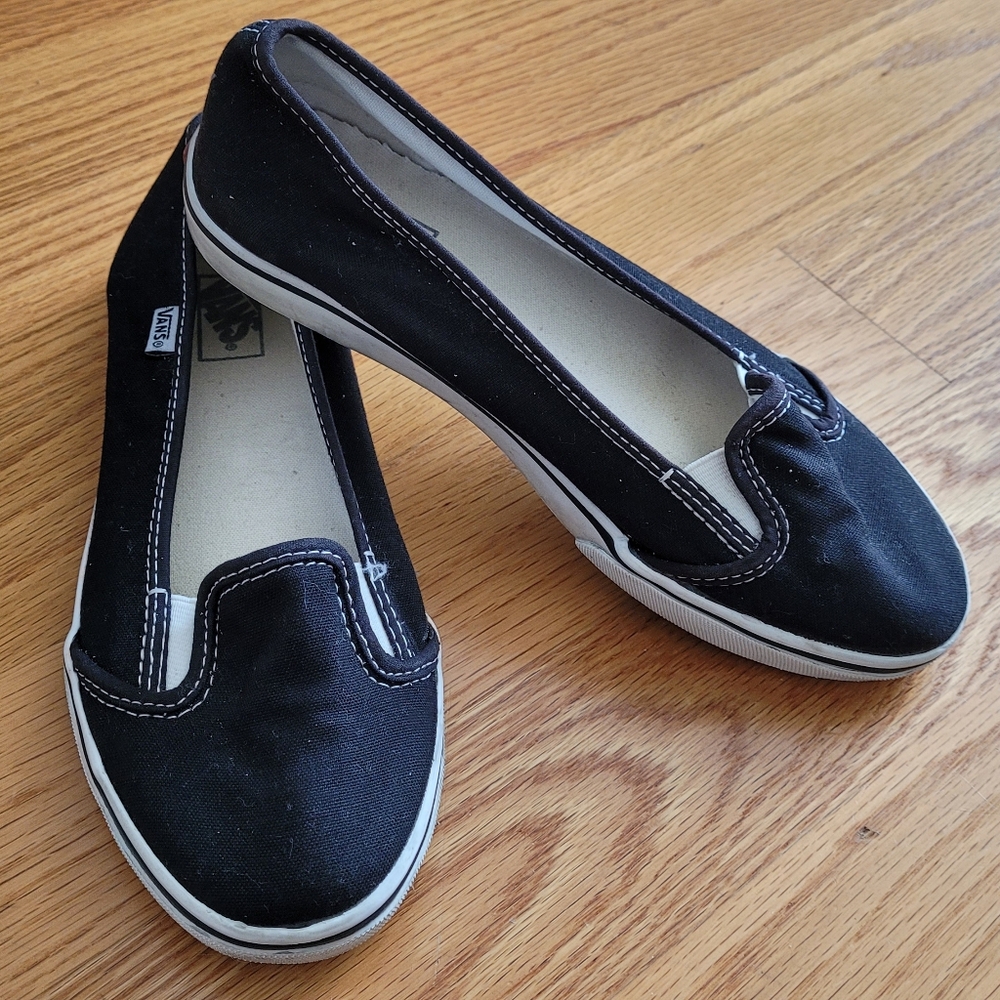 Vans | Slip On Ballet Flat | Black | Women 5.5/Men 4